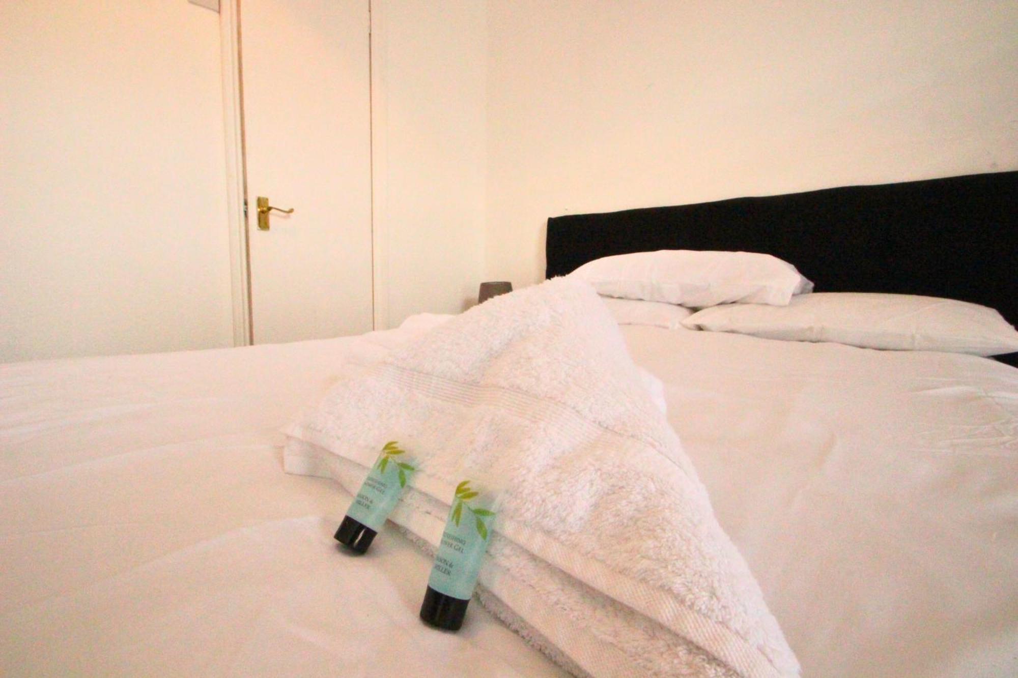 Oyo Hotel 33 Blackpool Buitenkant foto