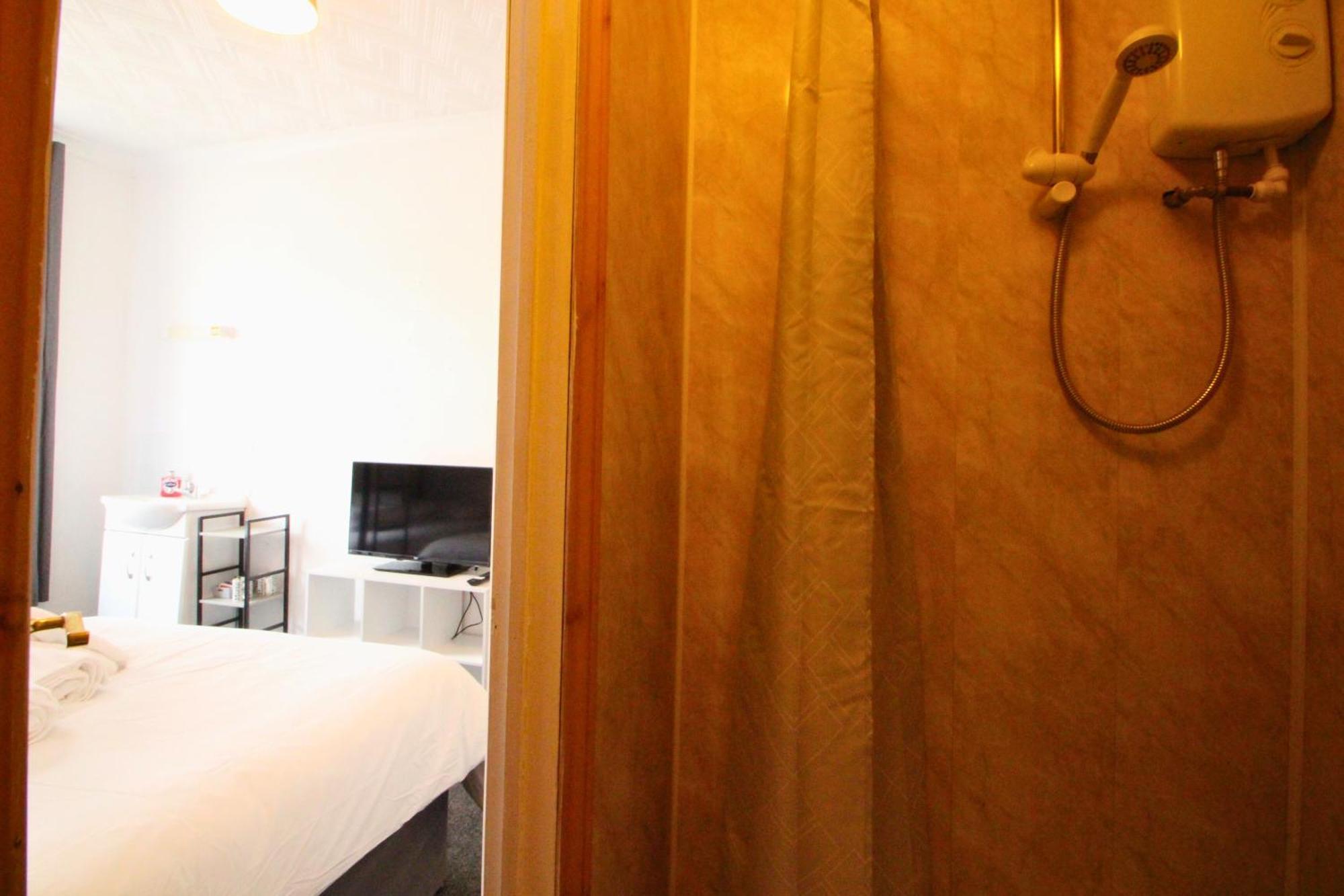 Oyo Hotel 33 Blackpool Buitenkant foto