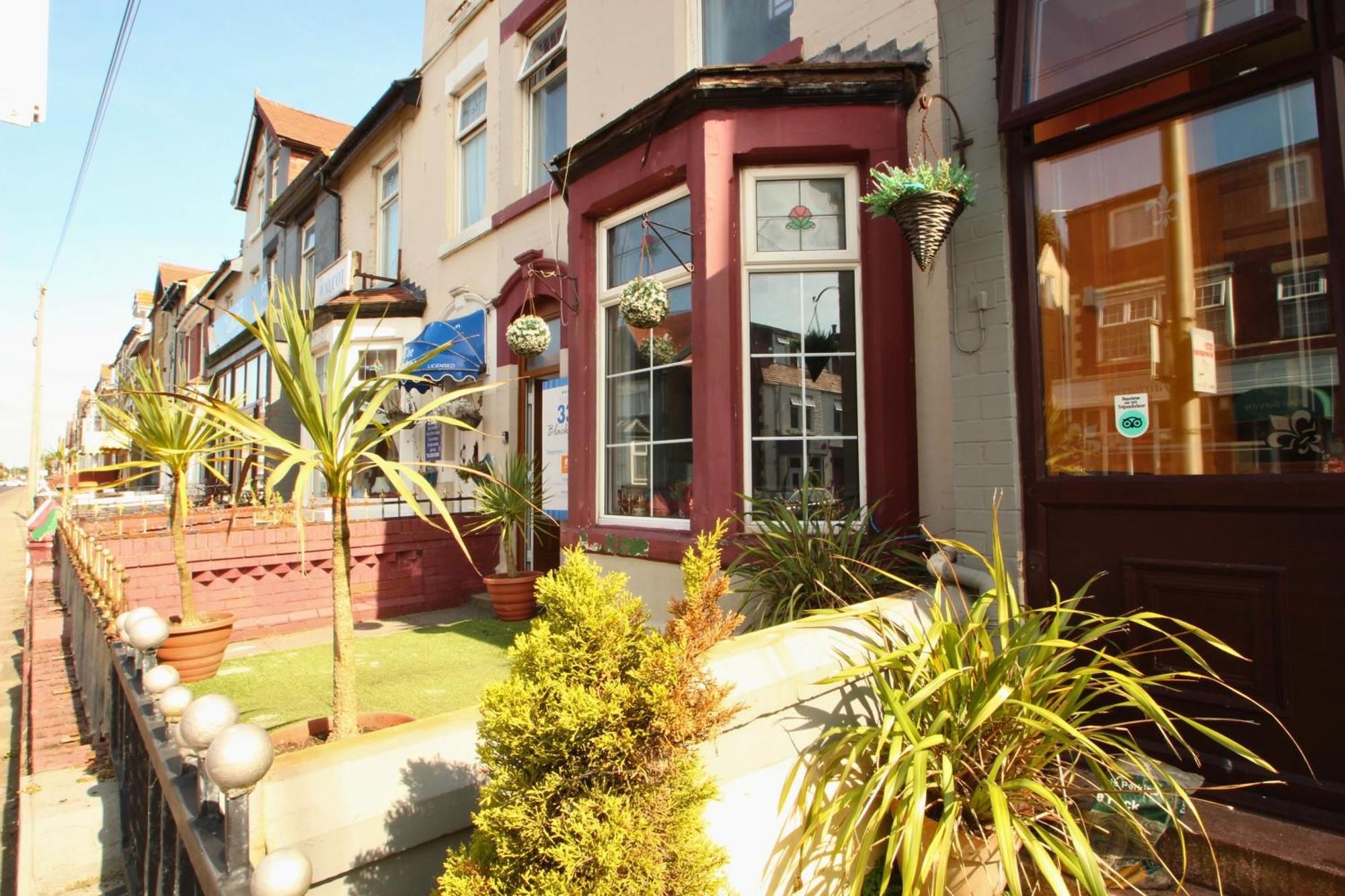 Oyo Hotel 33 Blackpool Buitenkant foto